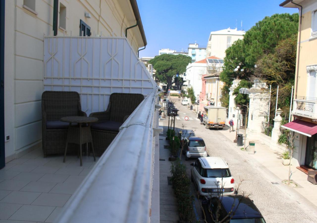 Bmp Apartment Atmosphere 1 Centrale Con Garage ริชโชเน ภายนอก รูปภาพ